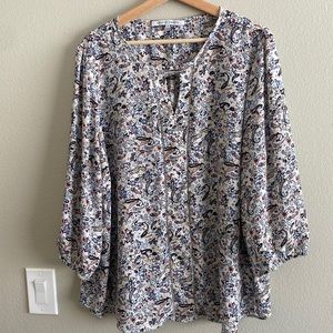 Collective Concepts 2X blouse white tan blue red